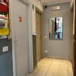 Hostel Old Milánó